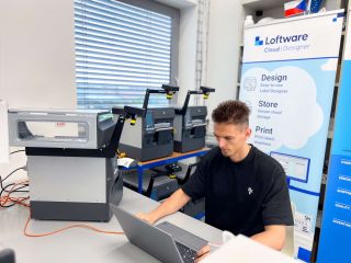 Tiskárna Zebra + kamera Cognex – 100% jistota čitelnosti čárových kódů V divizi Leonardo innovations jsme vyvinuli chytré...